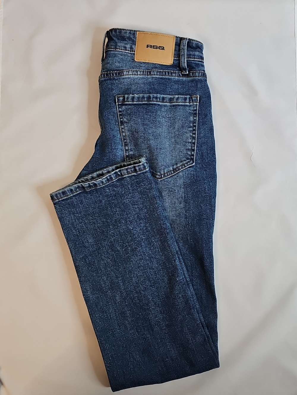 RSQ Men’s Straight Fit Medium Blue Denim Jeans